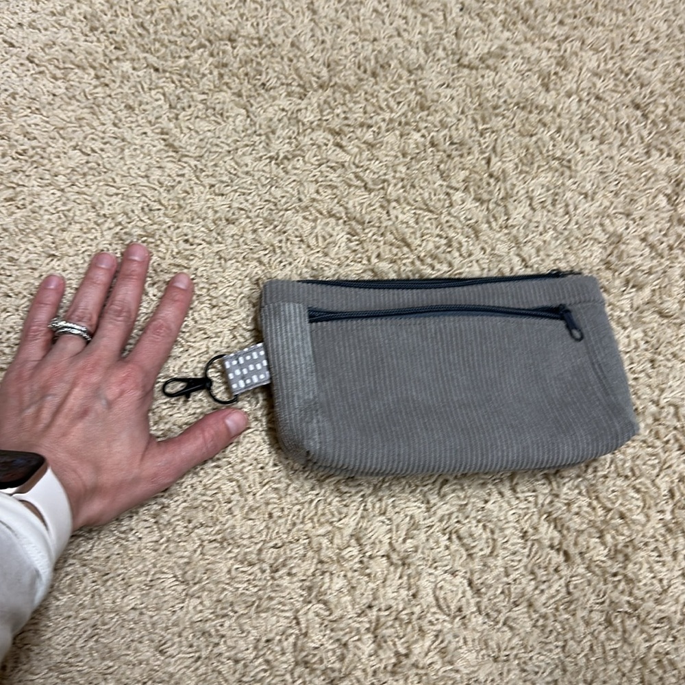 Handmade Gray pouch - Picture 5 of 5